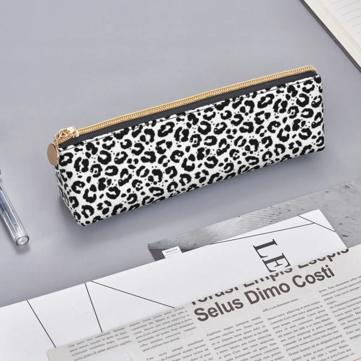 Black White Leopard Print Leather Pencil Case Animale Snow Cheetah College Boy Girl Pencil Box Cute Large Triangle Pen Organizer