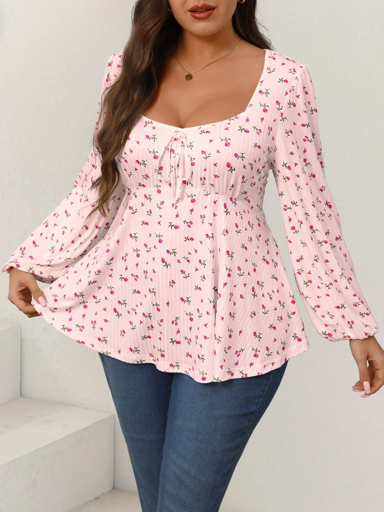 

Женский повседневный топ больших размеров с цветочным принтом, вырезом «сердечко», завязками спереди и рукавами-фонариками