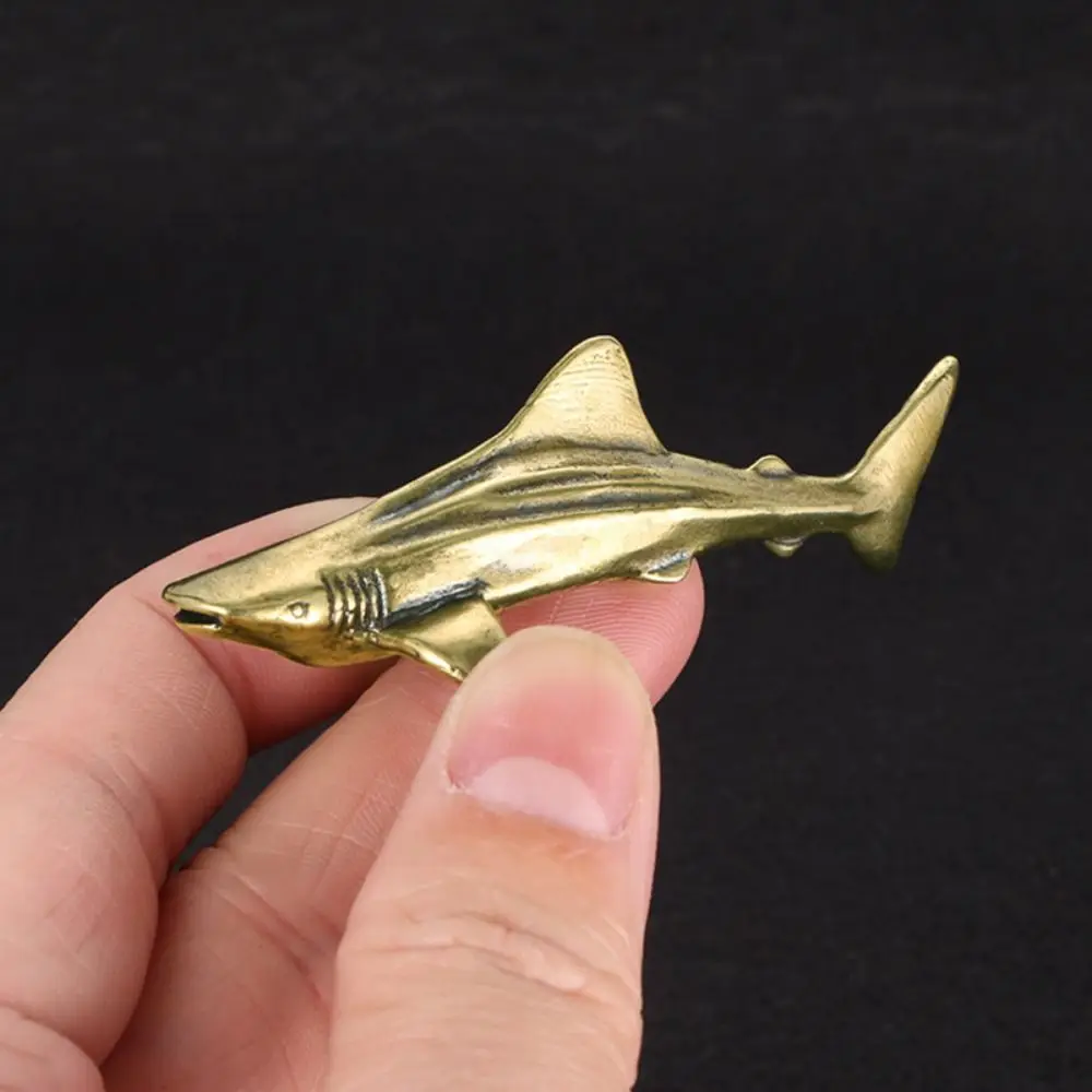 Vintage Brass Shark Figurines Exquisite Handmade Mini Shark Statue Copper Cute Shark Sculpture Garden Decoration