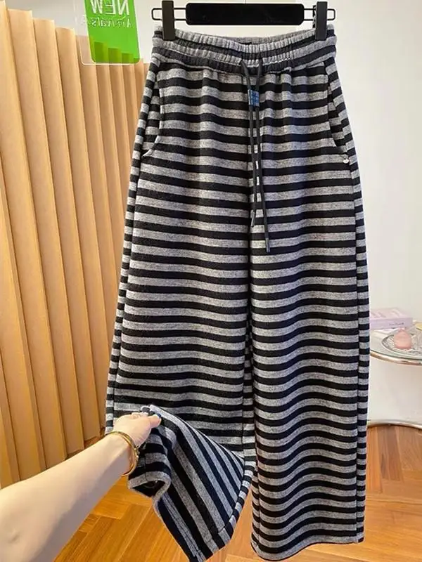 

Женские спортивные брюки свободного кроя в американском стиле с флисовой подкладкой, осенне-зимние, в полоску, повседневные, больших размеров