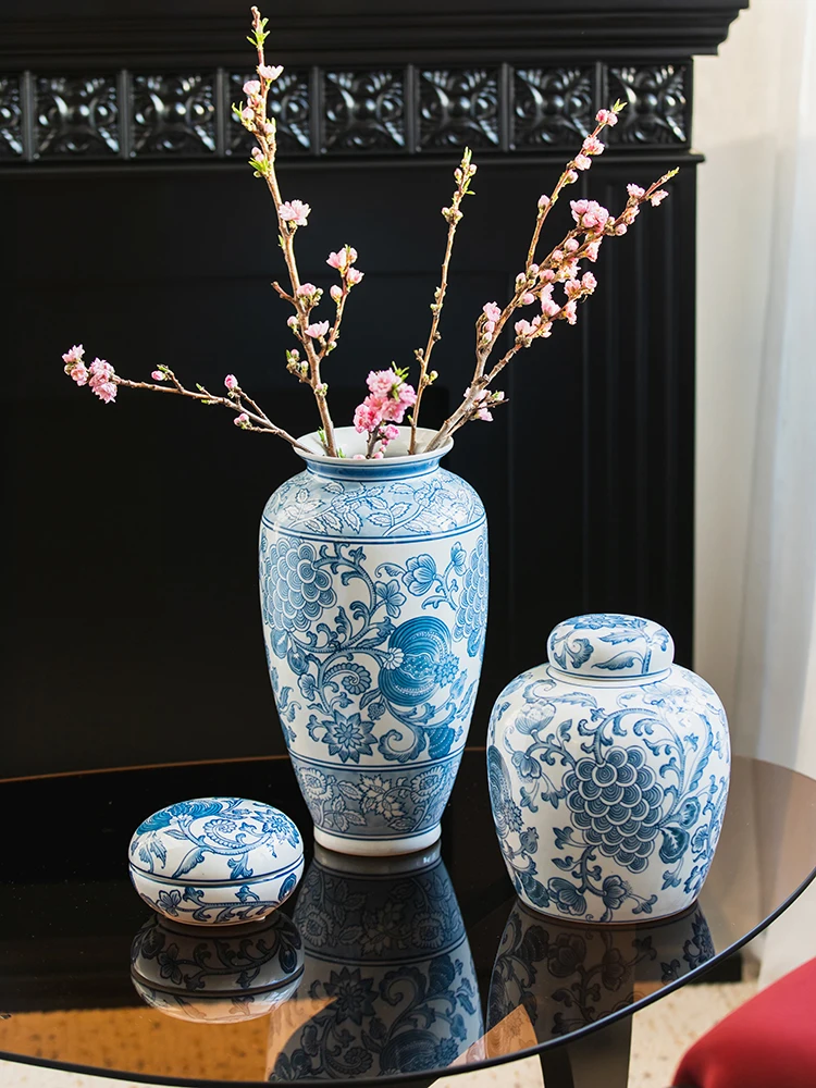 

New Chinese Sle Blue And White Porcelain Flower Vase Underglaze Color High Temperature Resistant Home Decorative Accorie...