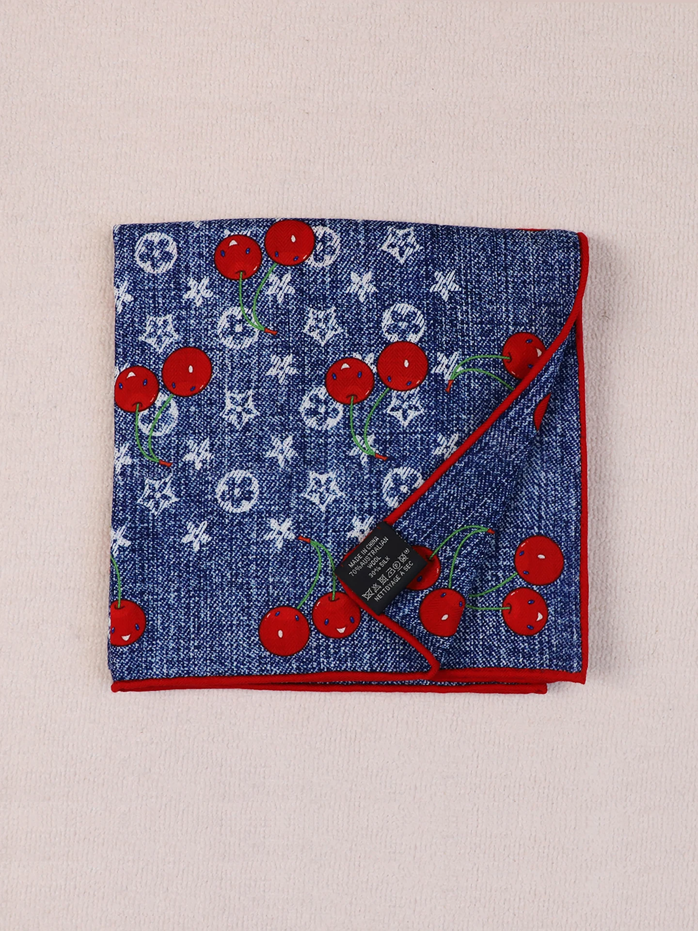 Echarpe-en-soie-et-laine-a-motif-cerise-classique-grande-echarpe-carree-tendance-et-ludique-pour-l'automne-et-l'hiver-accessoire-de-mode-multifonctionnel