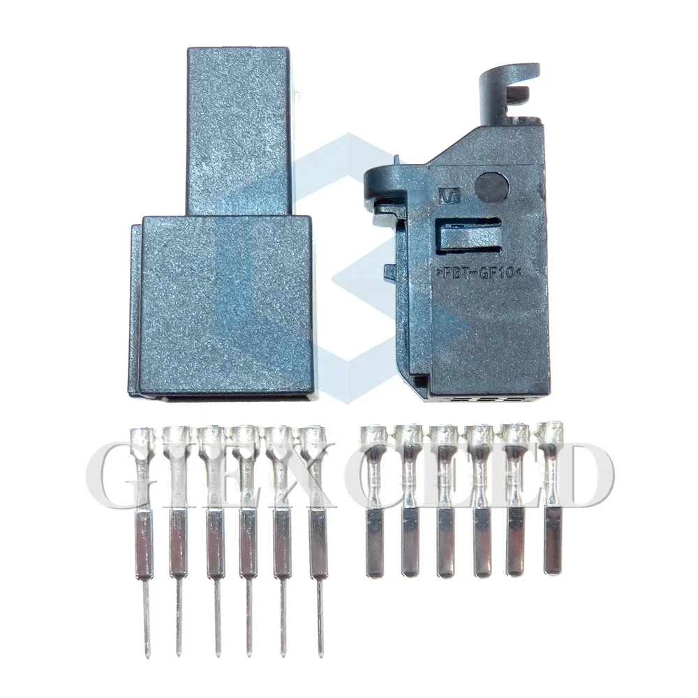 2 set di connettori per allarme pressione pneumatici a 6 pin per VW Audi 1534121 -1 1534121 -1 Connettore cavo di montaggio CA automatico 4D 0971636   4D 0971636