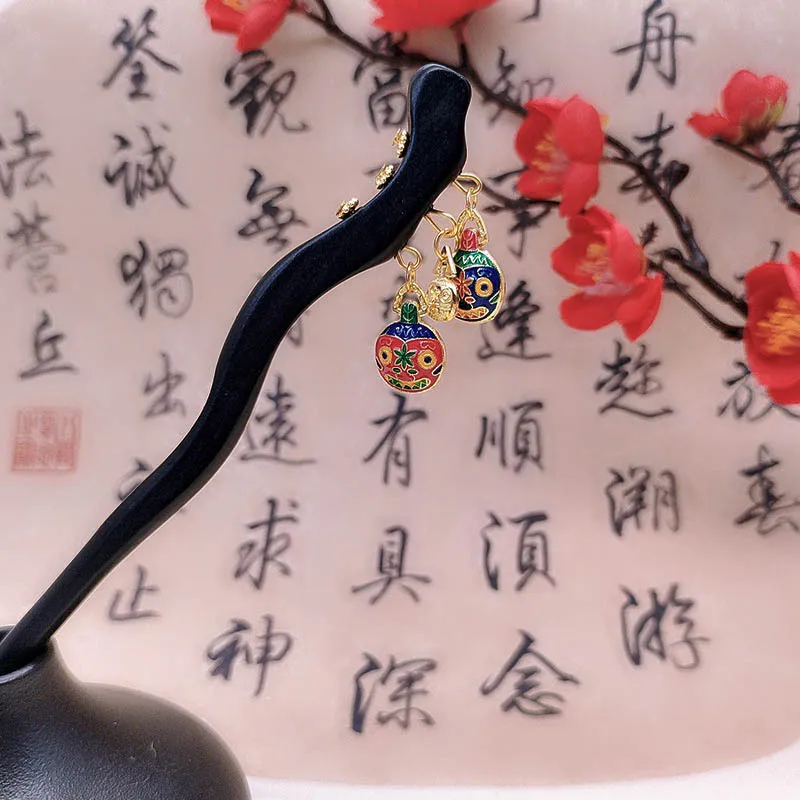 

Gold-swallowing beast pendant hairpin, ancient-style wooden hairpin, Hanfu Cheongsam hair accessory for women