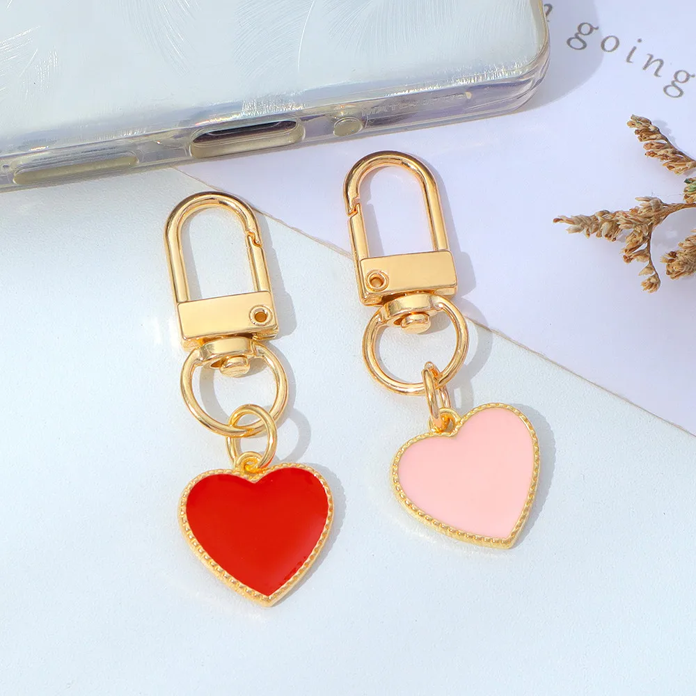 Fashion Solid Color Metal Love Heart Keychain Valentine's Day Gift Keyring Women Car Key Holder Accessories Girl Handbag Pendant