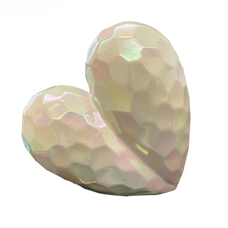Gold Plated Heart Shape Ceramic Statue Crafts Ornaments Desk Decoration Golden Heart Minimalist Sculpture Modern Home Decor