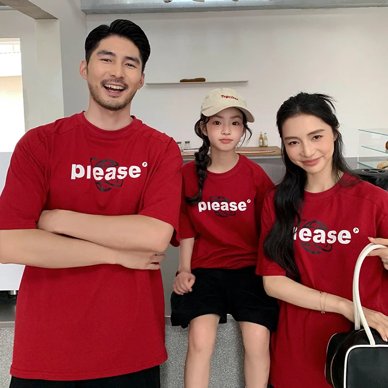 

2026 New Summer Family Matching Outfits Red Cotton T-shirts Letter Print Short Sleeve Mommy and Me Family of 3 4 Casual Soft Top