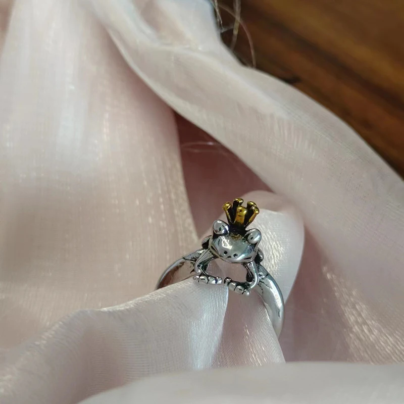 A national style treasure crown frog handmade ring adjustable frog galvanized alloy jewelry