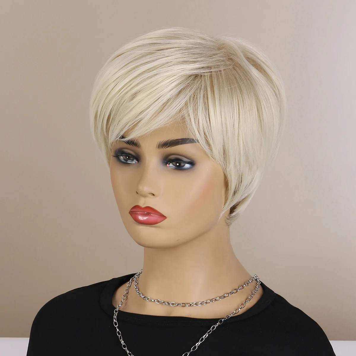 Short Straight Wig Pixie Cut Wigs For Women Blonde Wigs Women Synthetic Hair Cosplay Wig With Bangs Heat Resistant Fiber