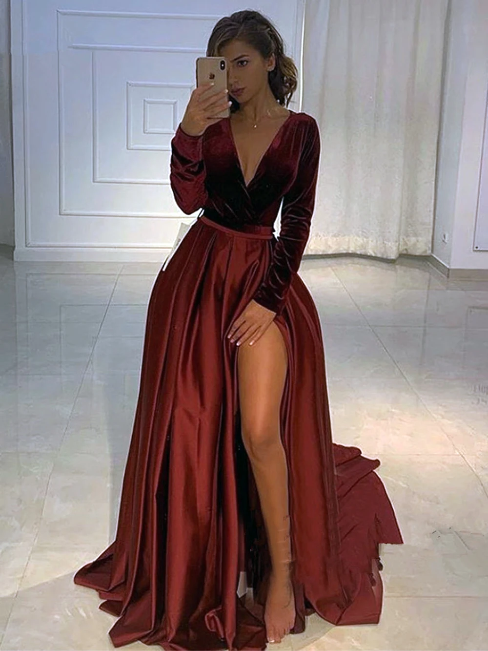 

Elegant Velvet Long Sleeves Evening Dress for Women 2023 A-line V Neck Satin Side Slit Formal Party Prom Gowns