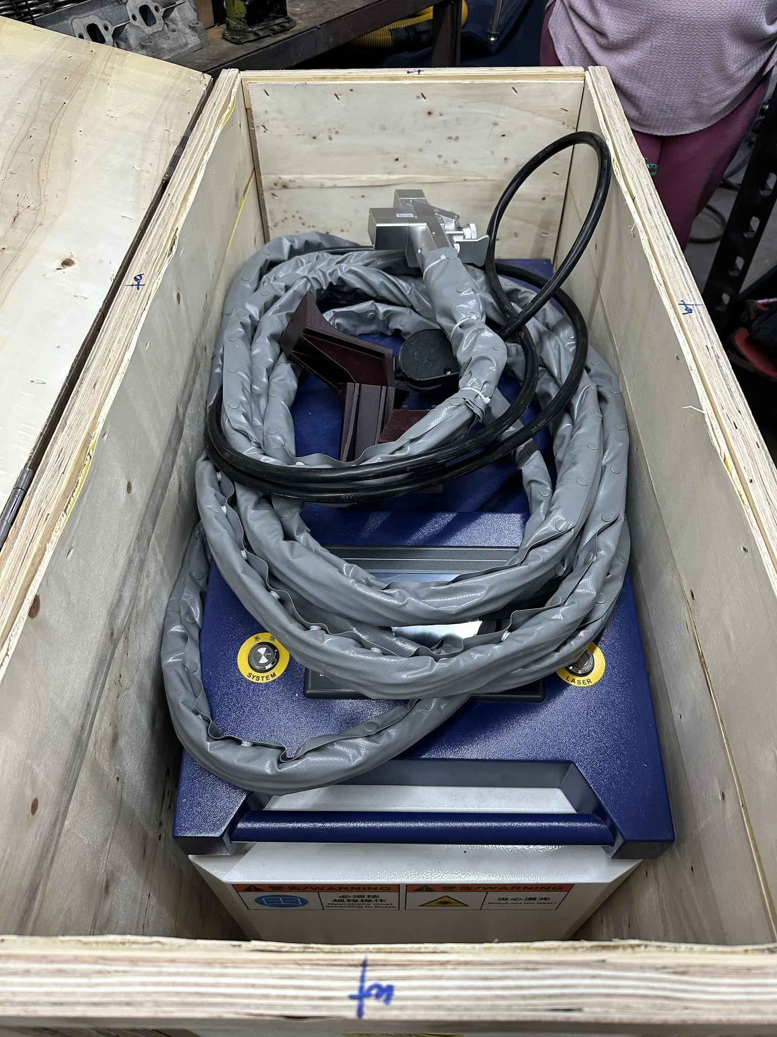 and Derusting Machine Rust Removal Portable 1500W Handheld  Continuous Portable   Cleaning