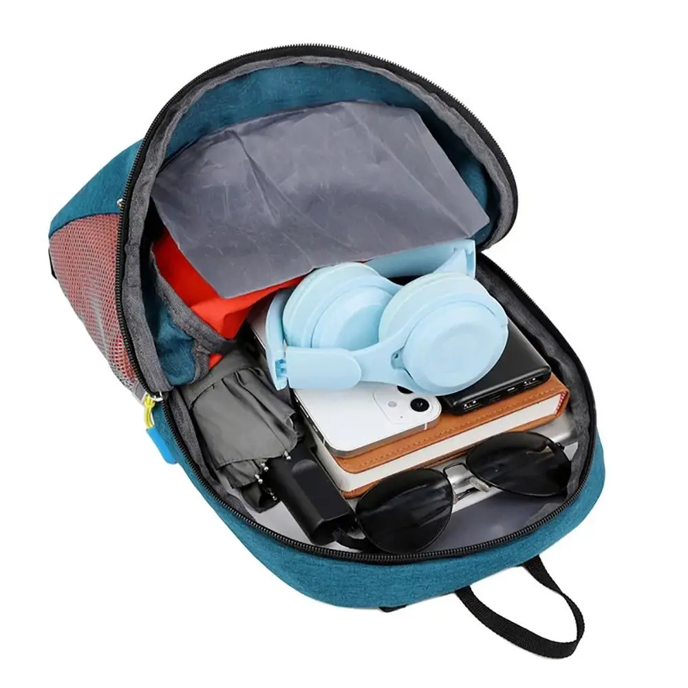 

1Pcs Oxford Cloth Outdoor Backpack Waterproof Lightweight Sports Backpack Unisex Large Capacity Travel Bag