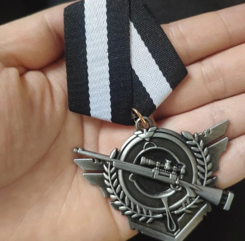 

Retro Metal Medal Sniper Training Honor Badge Fashion DIY Clothing Decoration Personalized Badge Unique Pins Gifts