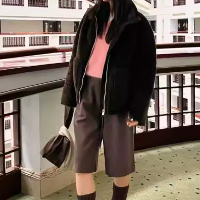 

Women's Versatile Turtleneck Long Sleeve Pocket Fur Integrated Jacket