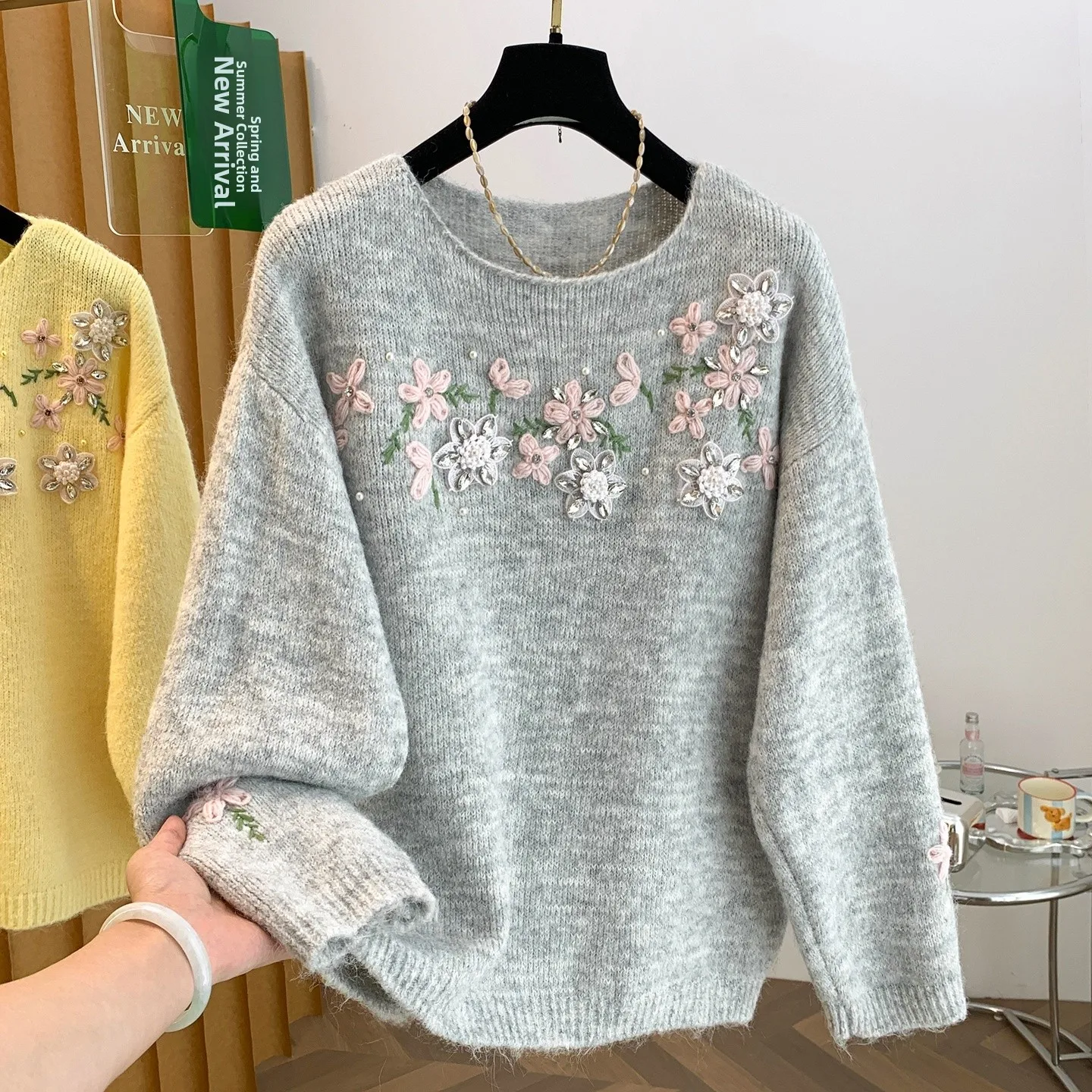 Soft Cozy Lazy Style  Women's Knitted Sweater Autumn Winter Beautiful 3D Flower Embroidery Casual Fashion Big Size
