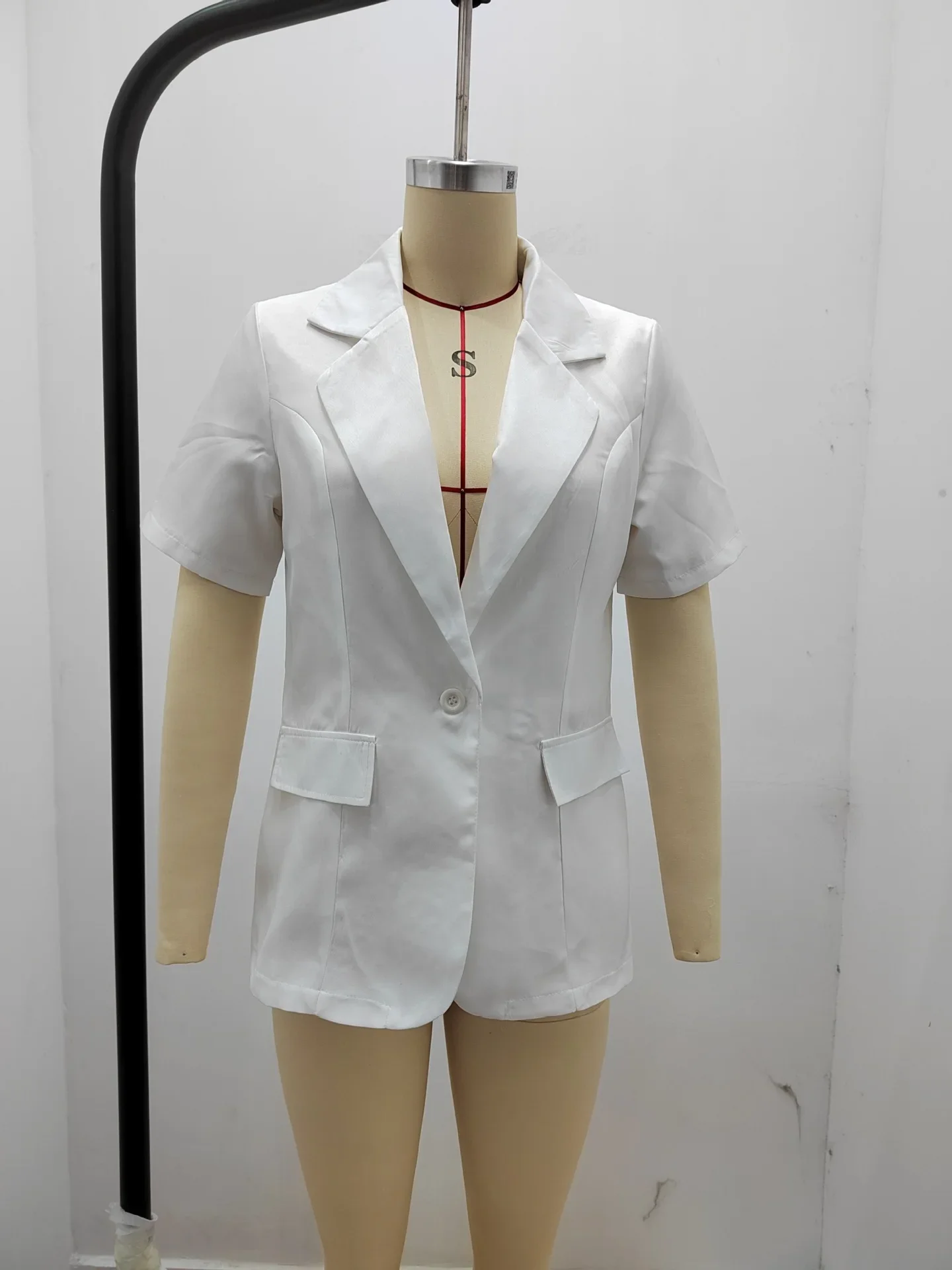 Sommer frauen temperament modische und locker sitzende kleine anzug Europäischen und Amerikanischen einfarbig anzug kragen kurzarm