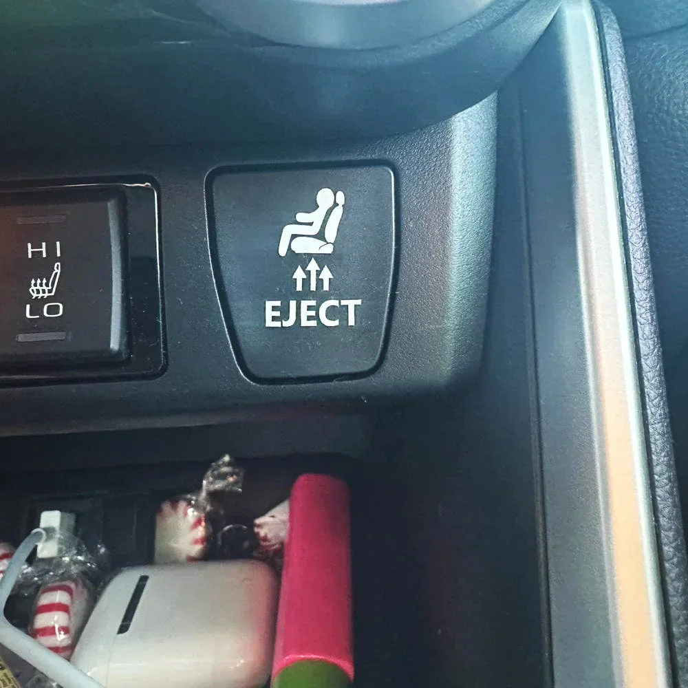 Lustige Autoaufkleber mit gefälschtem Auswurfknopf, leere Vinyl-Aufkleber, kreative Auto-Innendekor-Accessoires – Detail 6