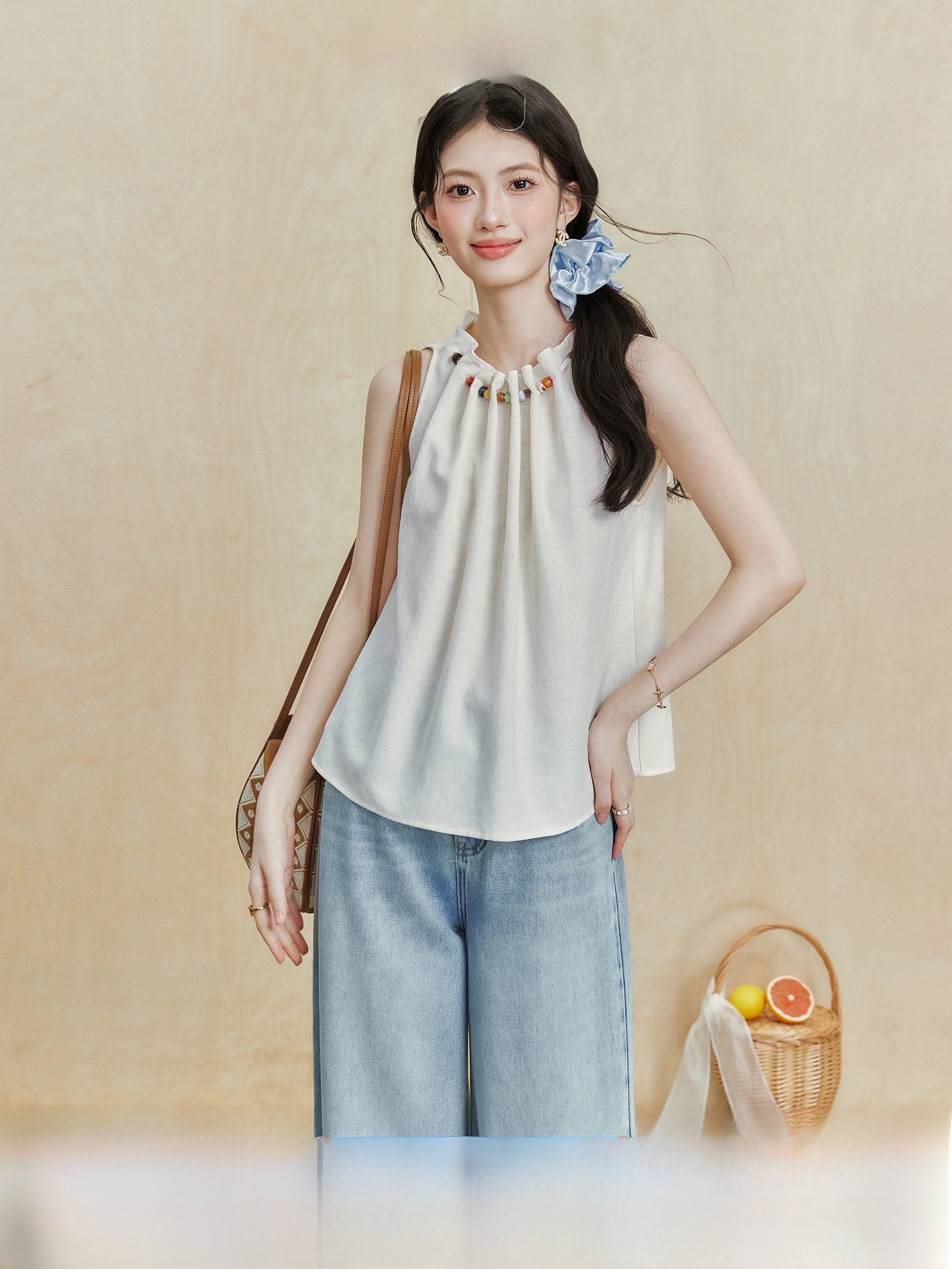 

Loose Casual Women's Sleeveless Vest Top Neck Hanging Strap Design Summer Outerwear by Wang Xuan Commute Style Pure Color