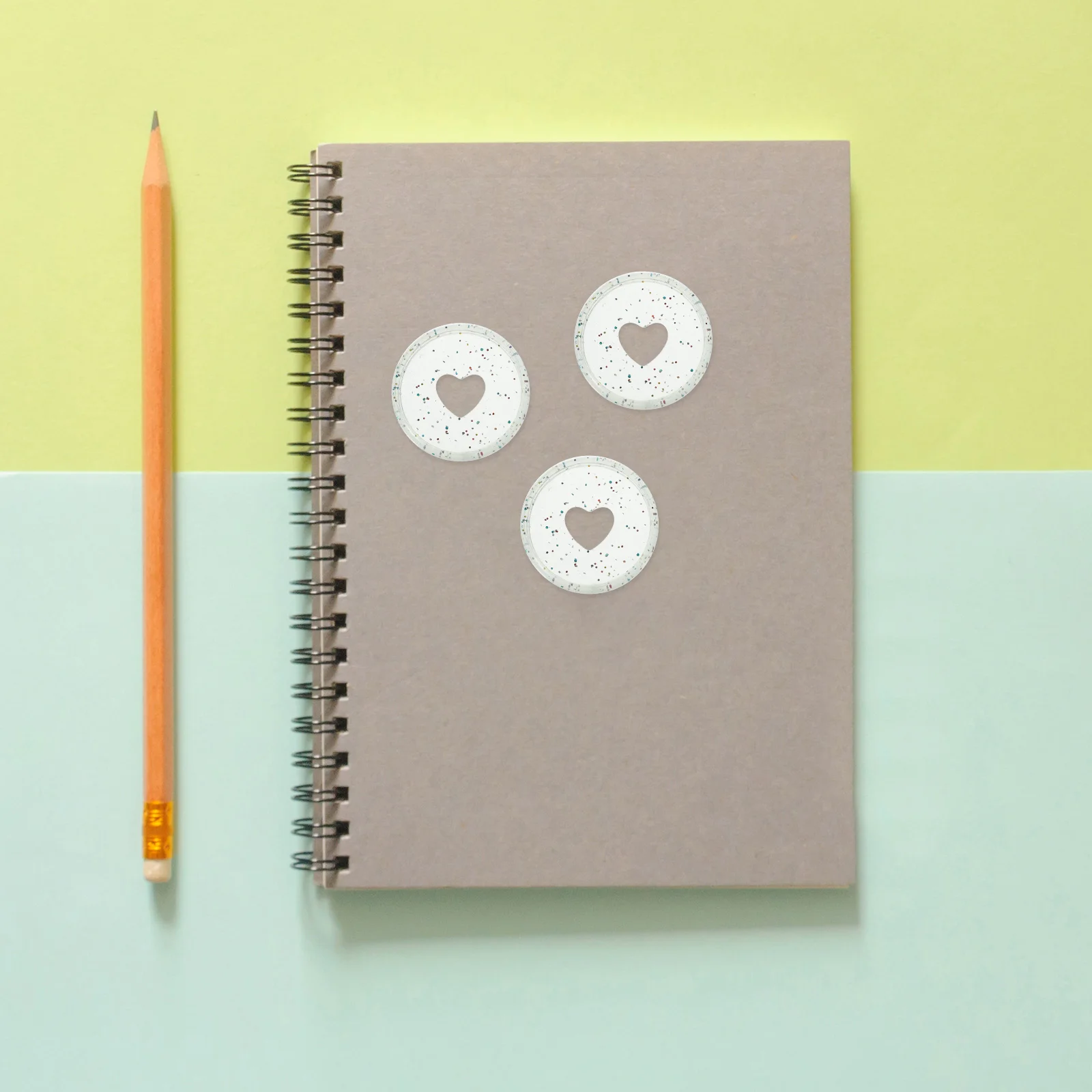 

50pcs 28mm Binder Discs Colorful Glitter Heart Notebook Mushroom Hole Loose Leaf Binding Office School Supplies