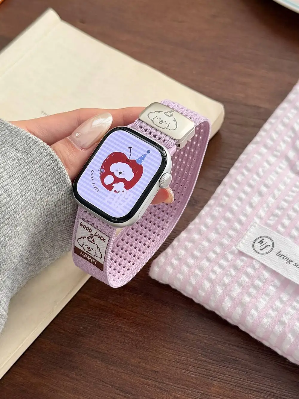 نايلون مغناطيسي ممتاز لساعة أبل للنساء 10/9/8/7/6/5/4/3/ 38 مم 40 مم 41 مم 42 مم 44 مم 45 مم 46 مم