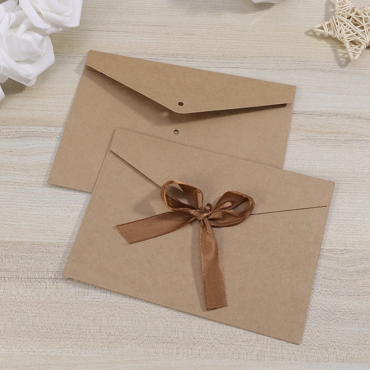 10Pcs Eco-Friendly Kraft Envelopes 17.5x12.5cm Retro Creative Bow Design Solid Color Photo Letter Envelopes for Wedding Party
