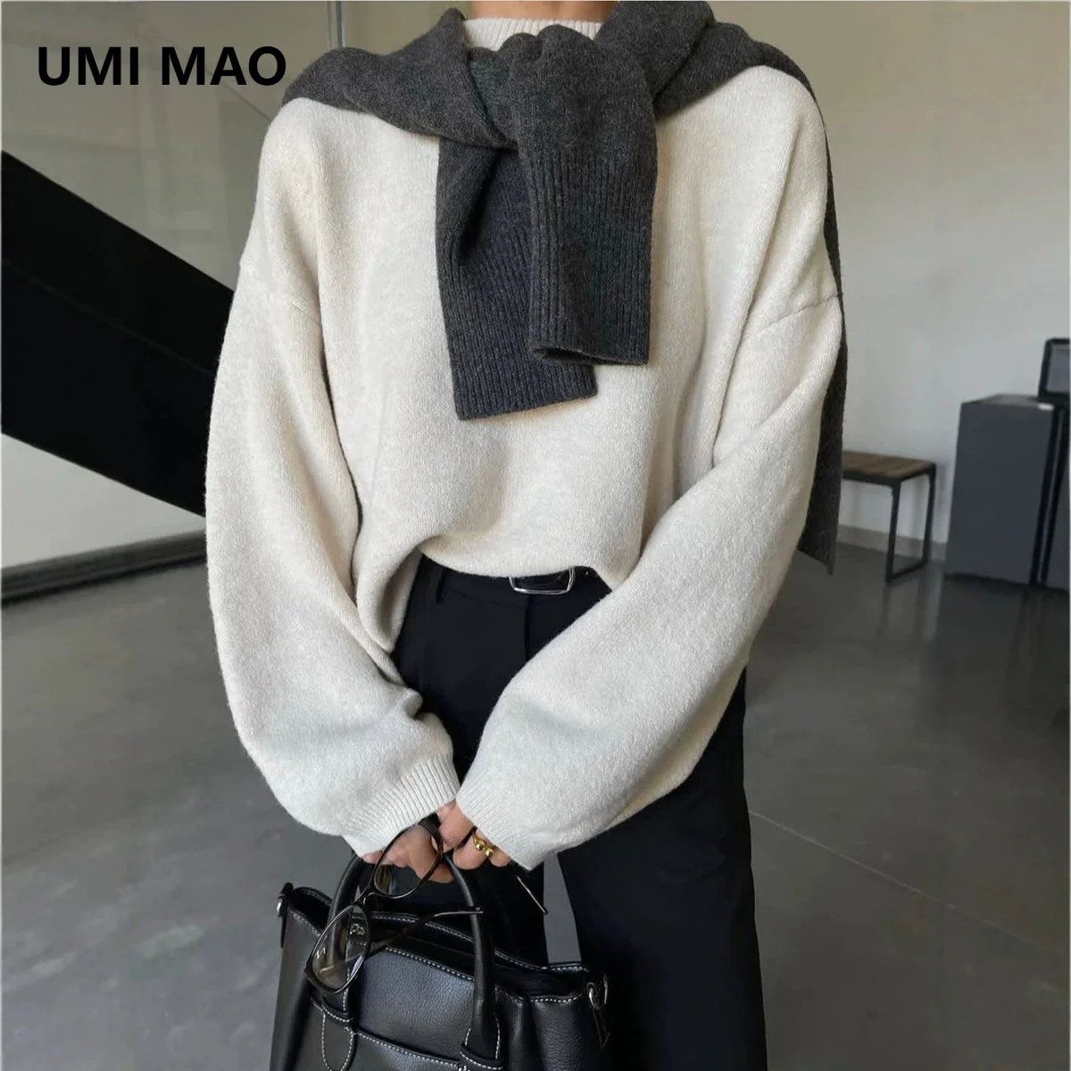 Suéter de punto de cuello redondo de cachemir grueso y holgado para mujer, suéter de punto gris suave y holgado de estilo americano para otoño e invierno UMI MAO