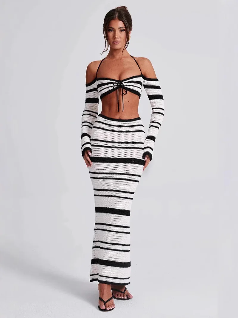 

Striped Ne Top And Skirt Set Long Sve Hanging Ne Design Polyester Fiber Casual Sportswear Two-Piece Women's Ensemble