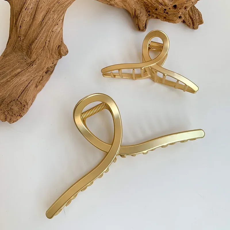 مشبك شعر معدني كبير غير لامع مبالغ فيه على الطراز الأوروبي والأمريكي مشبك شعر غطاء رأس نسائي