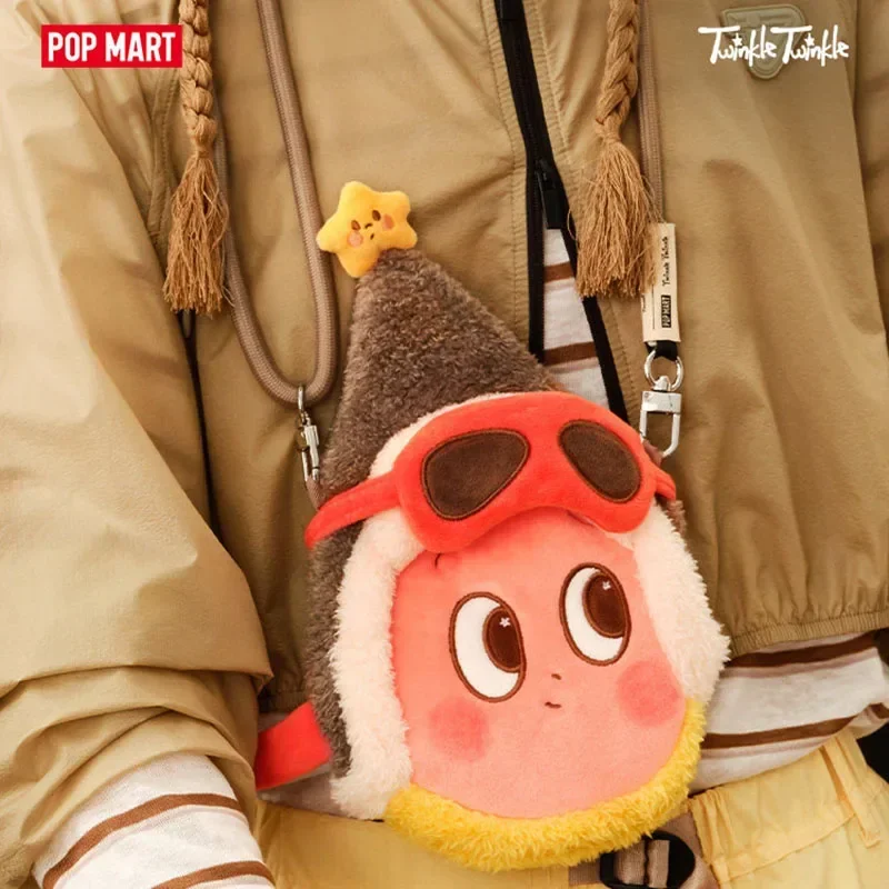 

Сумка-кроссбоди POP MART из серии «Замечательное путешествие» (Twinkle Twinkle Wonderful Journey), трендовая, случайная, в закрытой упаковке, игрушка-сюрприз, коллекционная фигурка (Mystery Box)