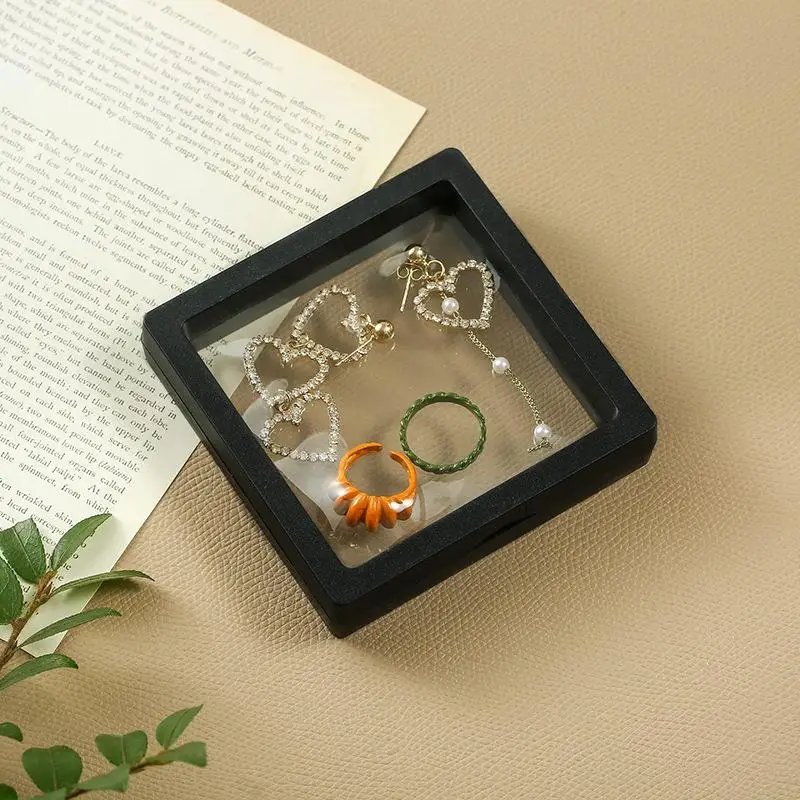 Jiayiqi 3D Floating Picture Frame Shadow Jewelry Box Display PE Menbrane Ring Pendant Holder Protect Jewelry Presentation Case