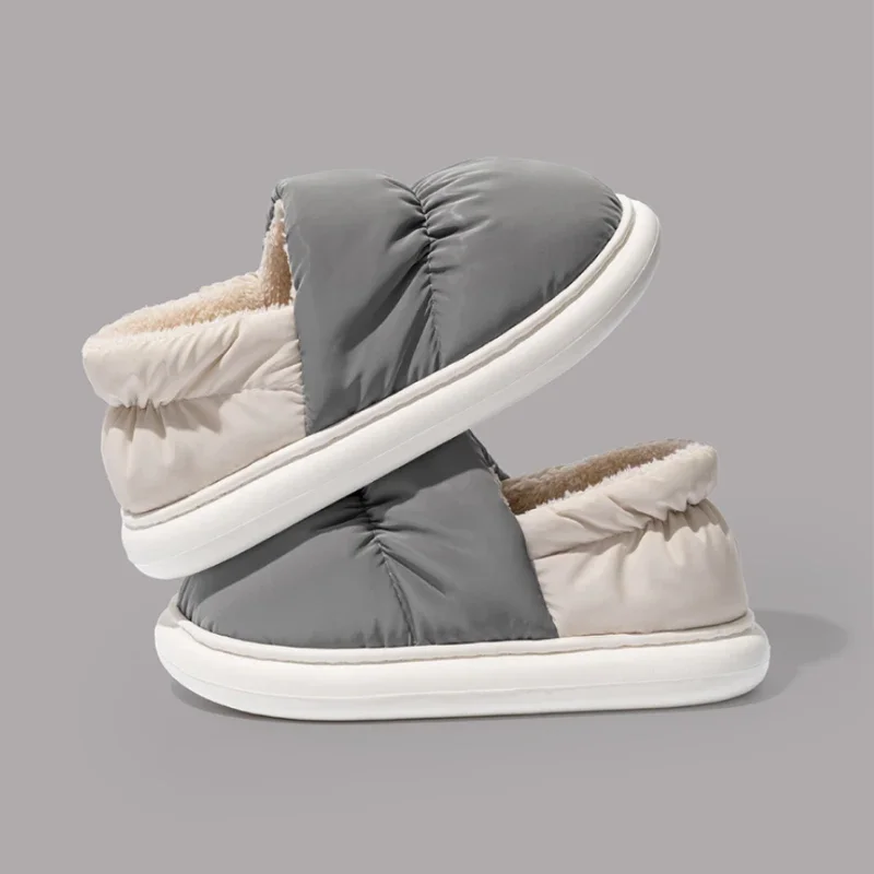 

Waterproof Upper Men's Winter Plush Fleece Lined Slippers Thick Sole Indoor Shoes with Non-Slip Heel for Home and Outdoor Use