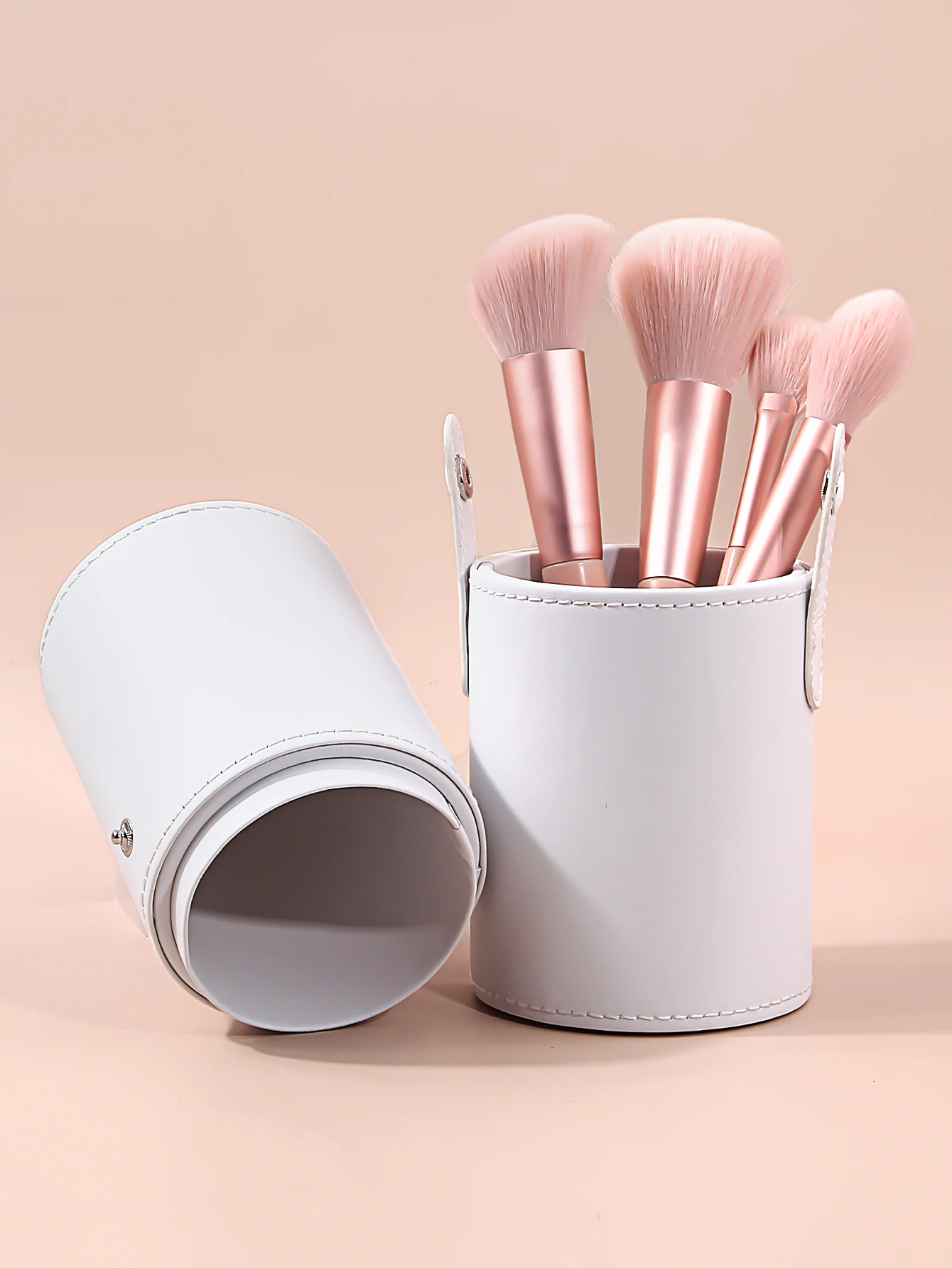 1 stücke tragbare push-taste PU leder make-up pinsel lagerung eimer mit deckel große kapazität desktop reise make-up lagerung werkzeug