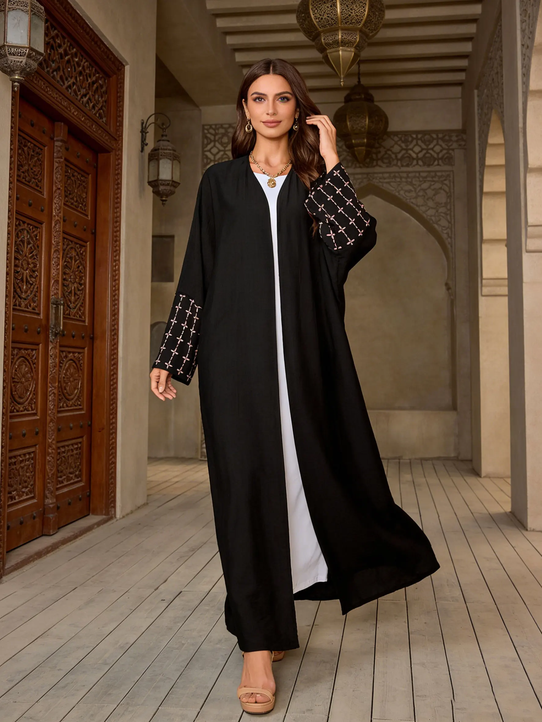 Abaya contrasté noir et rose avec poignets brodés à carreaux pour femmes musulmanes caftan marocain Ramadan Jalabiya Islam dubaï arabe