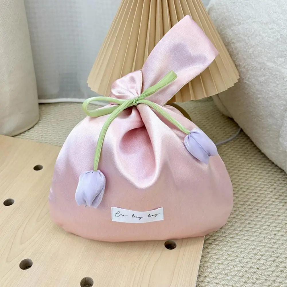 Daily Travel Handbag with Tulip Flower Decoration Handbag Stylish Design, Large Capacity Bag for Daily Wear Travel