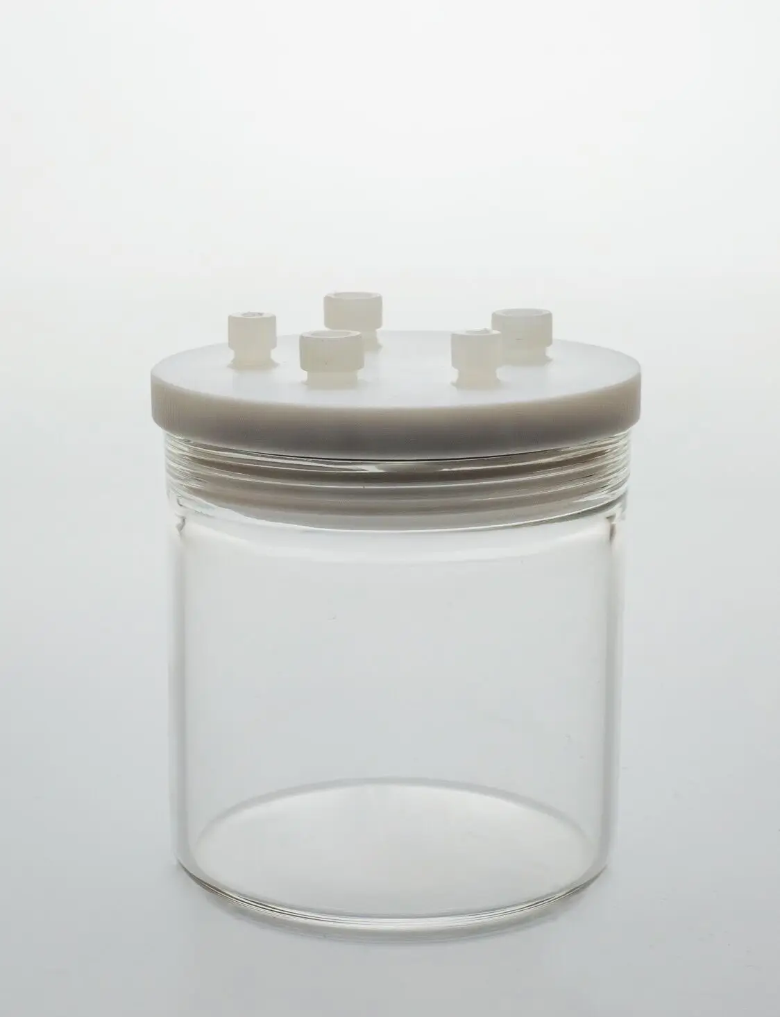 Sealed electrolytic cell, three electrode system electrolytic cell, micro  electrolytic reactor.
