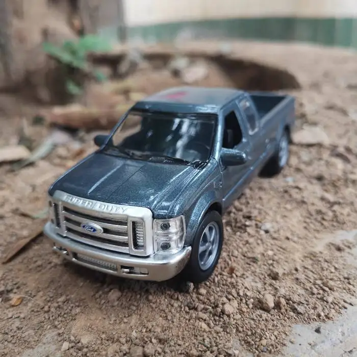 1/43 Nuovo Arrivo Prezzo Speciale Pressofuso In Metallo Americano F-250 Pickup Truck Modello Collezione di Mobili Display Giocattoli Per I Bambini
