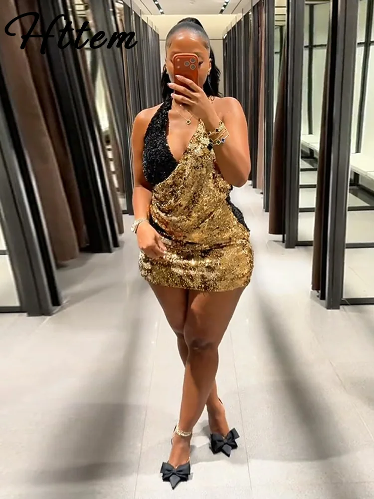 

Sexy Sequined Women's Halter Top Sleeveless V-Neck Backless Contrasted Color Lady Tops 2026 Spring Fashion Female Streetwear New