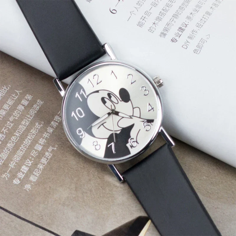 New Fashion Cartoon Children Watch Cute Kids Watch PU Leather Quartz WristWatch Clock Gift for Child Boys Girls Student Present