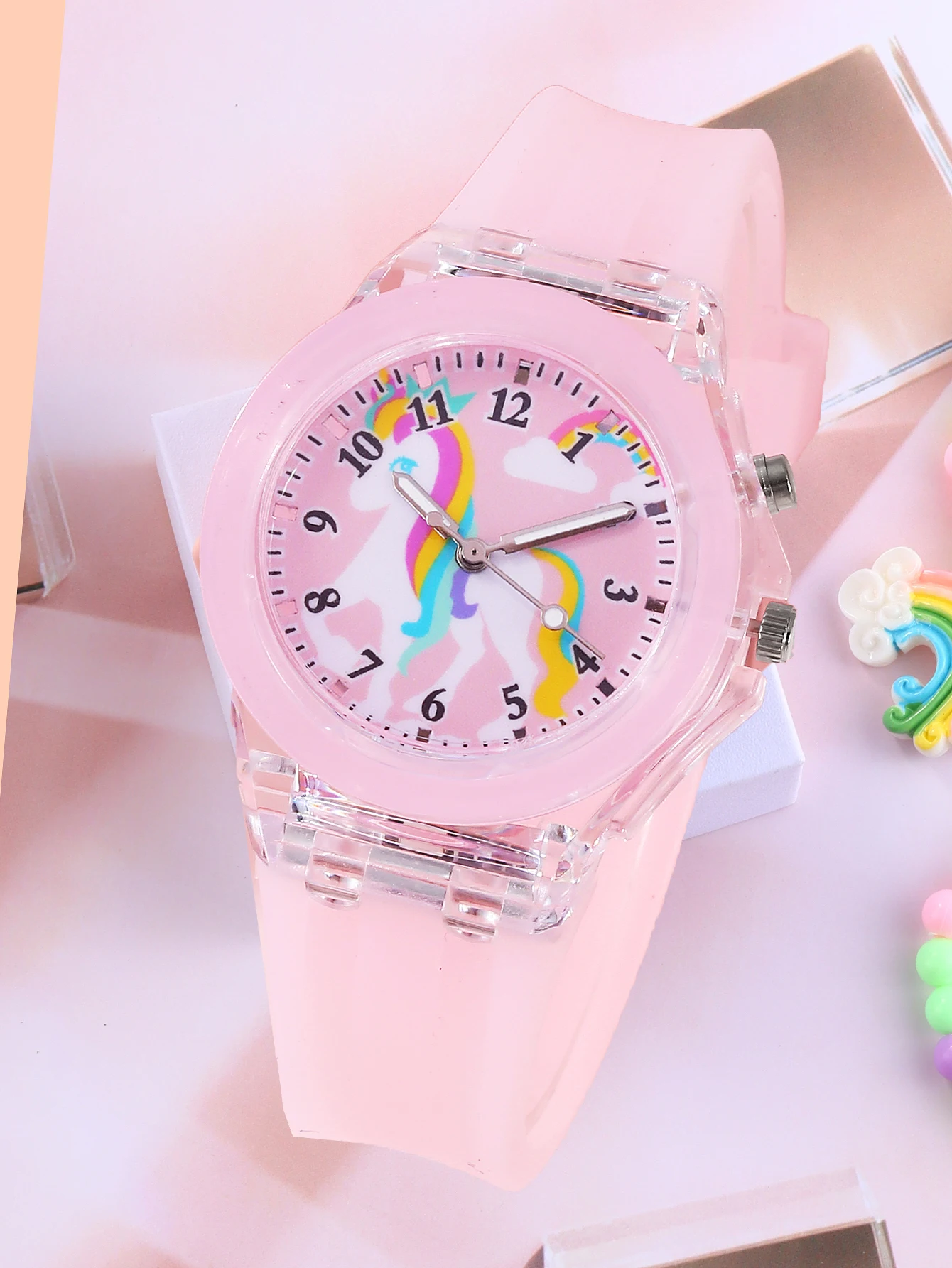 ساعة كوارتز متوهجة للأطفال، بحزام سيليكون ناعم وسوار وحيد القرن كساعة هدية للأطفال.