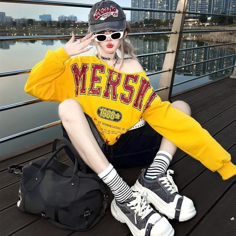 American Vintage Hot Sweet Loose Print Lettera Pullover Felpa con cappuccio anni 2000 Y2k Sottocultura Manica lunga Mezza aperta Colletto Donna T-shirt