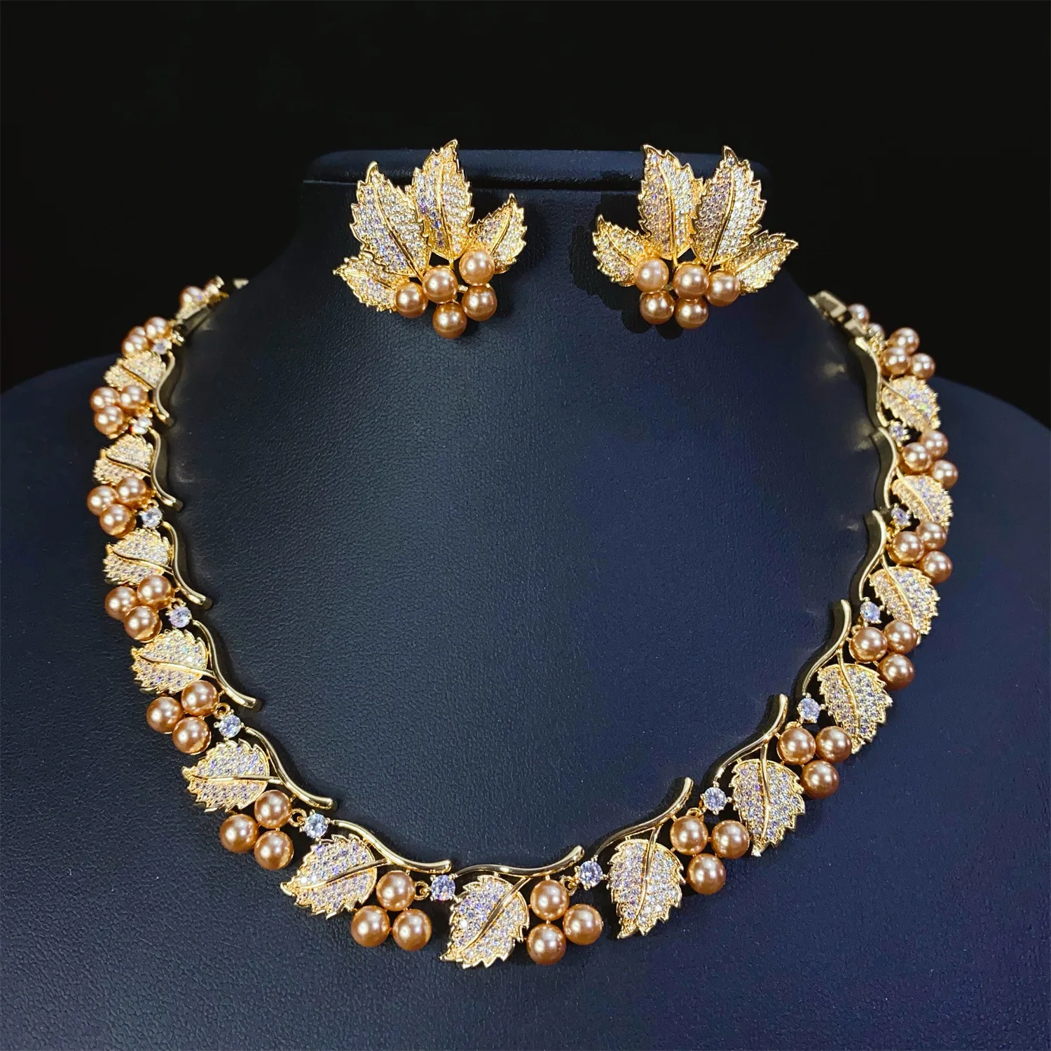 HIBRIDE High-end maple leaf design jewellery pearl necklace earrings women's set party holiday wedding bridal accessories S-504