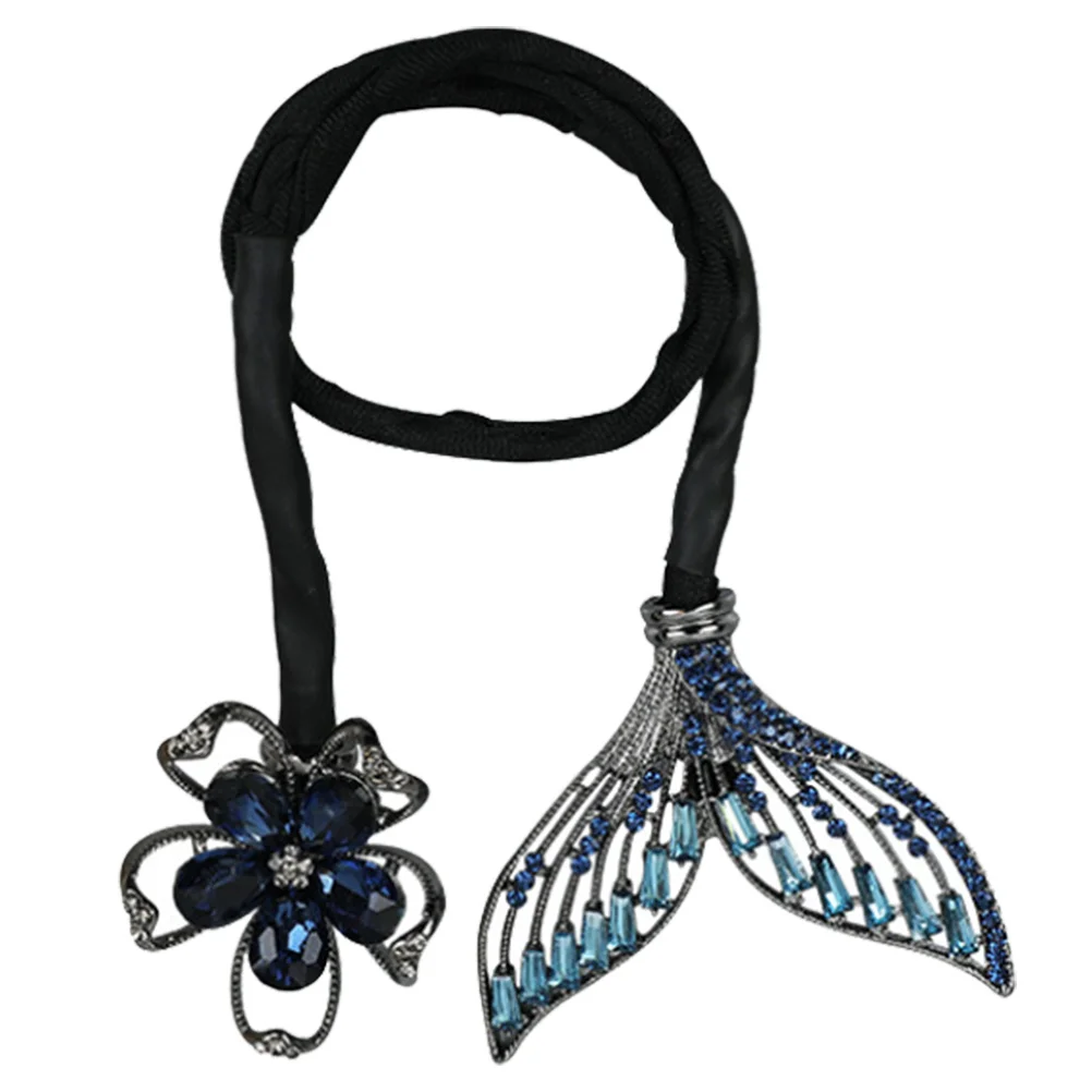 

Удобный инструмент для создания пучков для женщин: быстрое создание прически, надежная фиксация на весь день, легкий и комфортный в использовании.