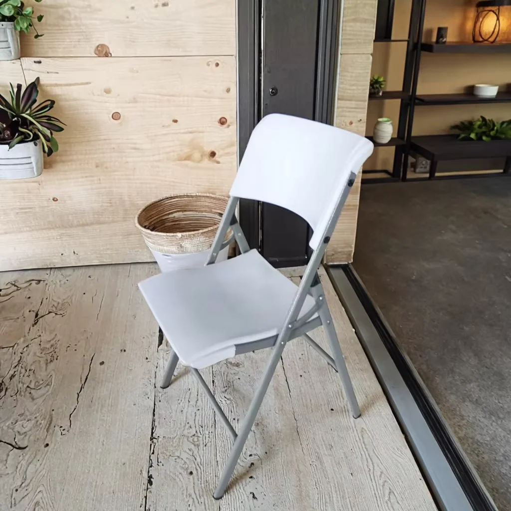 @#White Modern Design HDPE Resin Chair for Wedding Banquets Stackable and Foldable for Indoor and Outdoor Parties