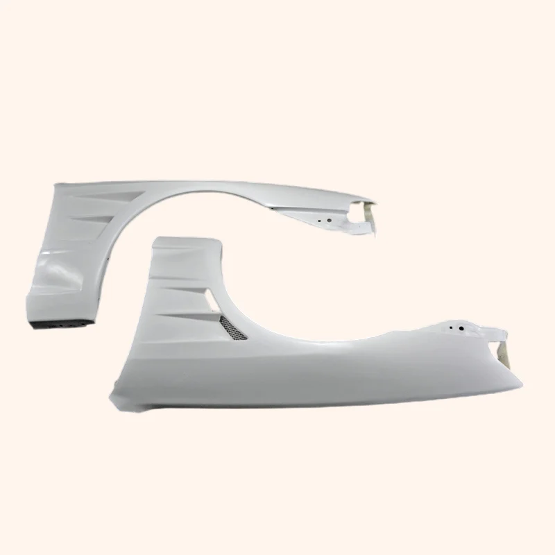 

For Skyline R32 (GTS Only) BN Style Fiberglass Unpaint Front Fender +25mm