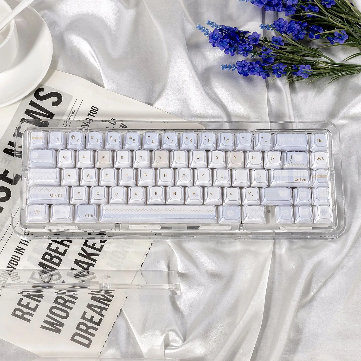 Crystal Jelly Keycaps KDA Profile  PBT Transparent Winter Snow Theme  Cute Custom Replacement Keycap Set for Mechanical Keyboard