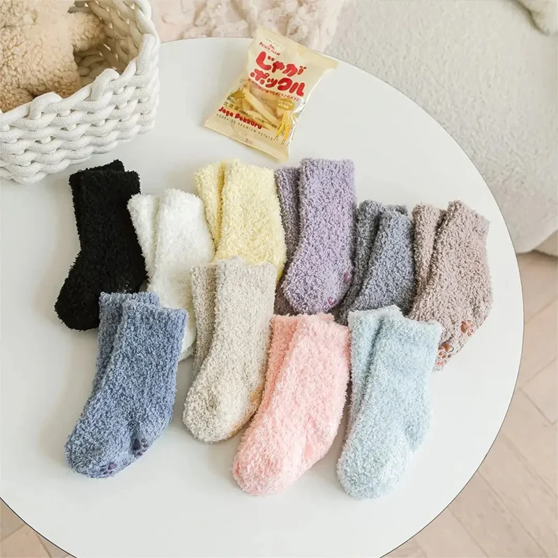 5 Paar winter dicke Socken aus Korallen wolle für Wärme, Komfort, Weichheit, Anti-Rutsch-Baby und Polsterung für Kleinkinder