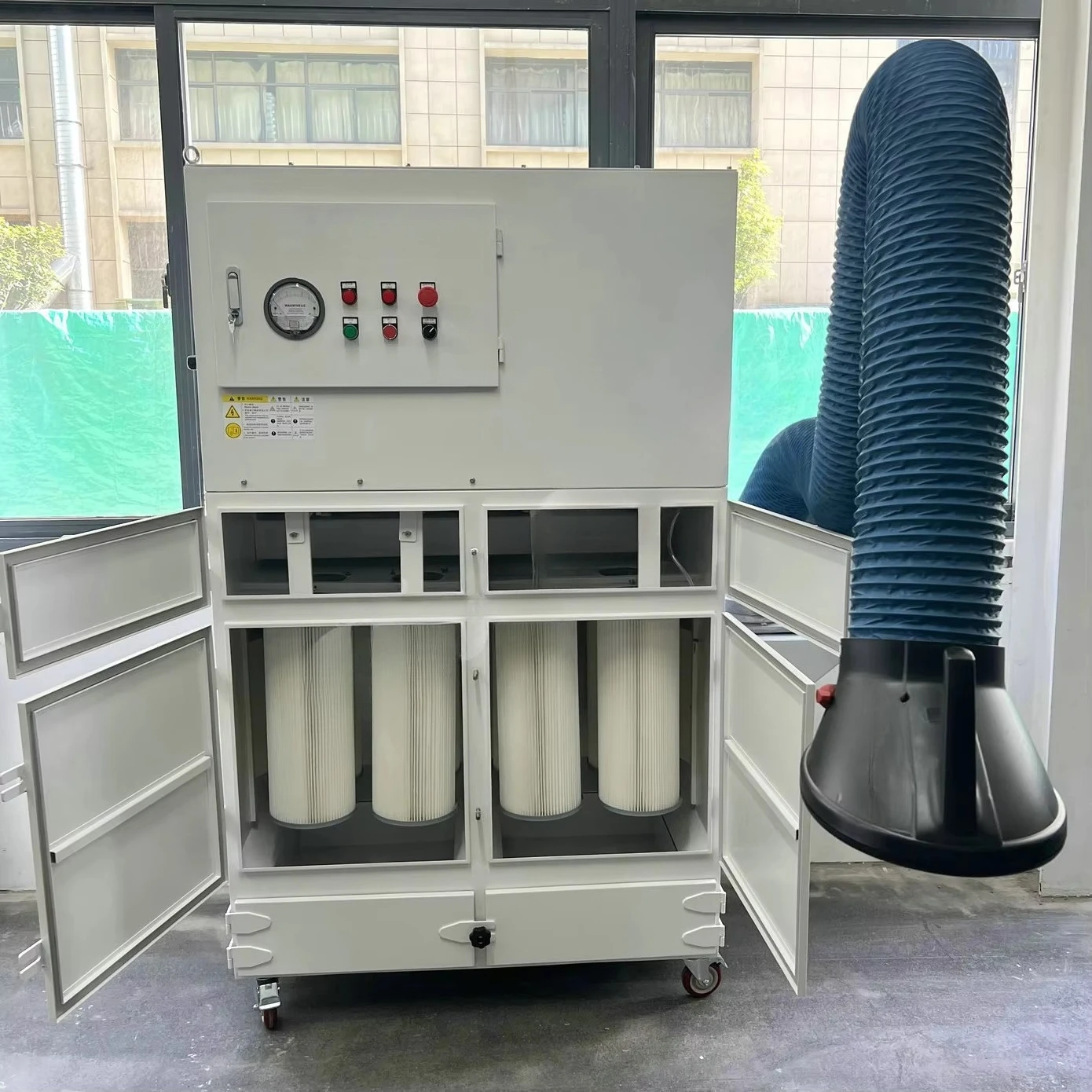 Industrial Fume Extractor and Dust Collector