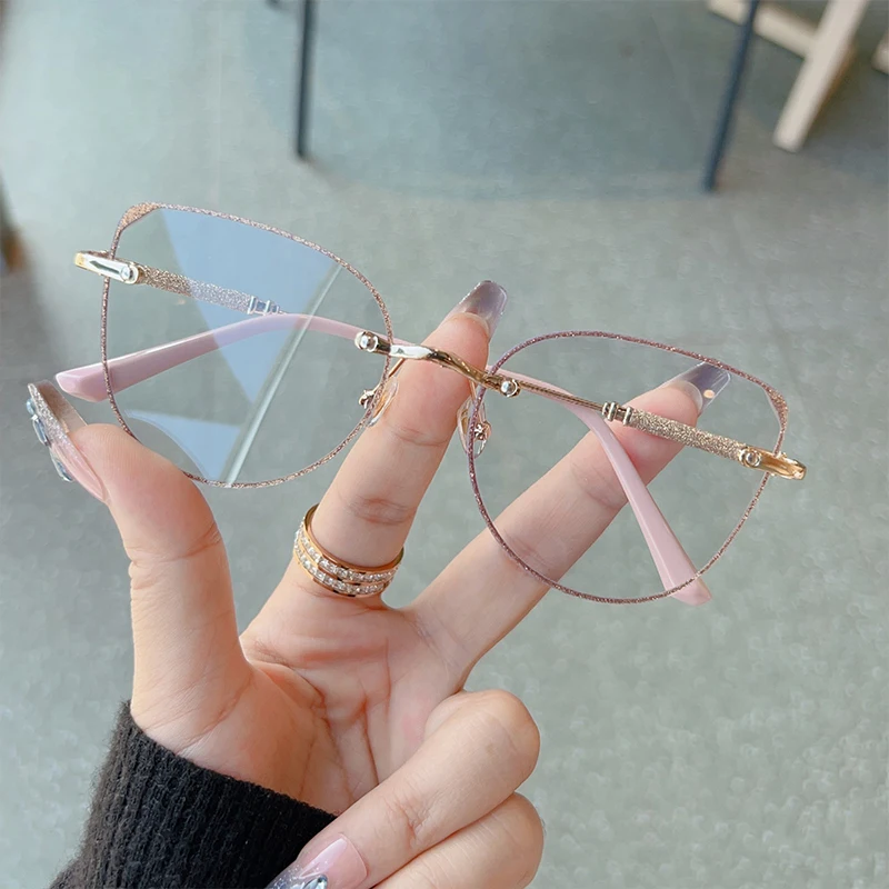 نظارات معدنية مضادة للضوء الأزرق للنساء والرجال بإطار كبير الحجم لحماية العين، نظارات خفيفة للغاية للكمبيوتر المكتبي