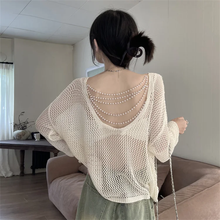 

Korean Style Long Sleeve Knitted Sweater Women's Early Spring New Design Pearl Chain Hollow out Back Loose Cover up