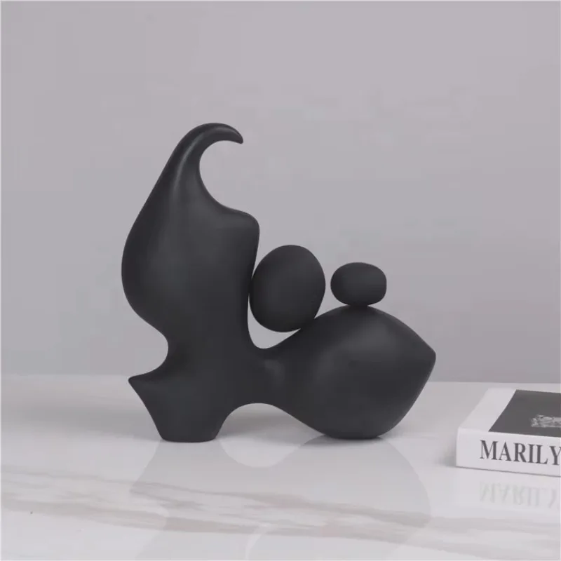 Creative Simple Design Desktop Black Room Decoration Item Luxury Resin Home Decor